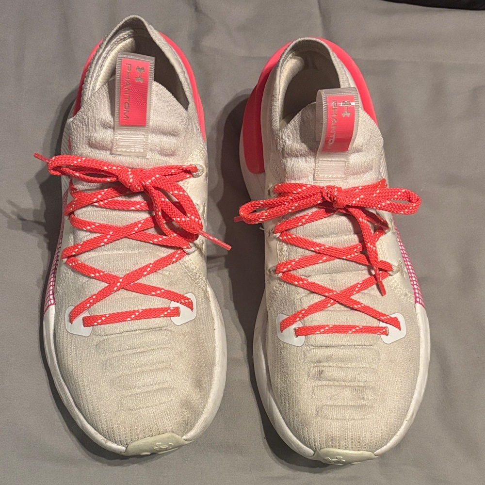 Under Armour Women's Athletic Shoes in Cream and Pink
